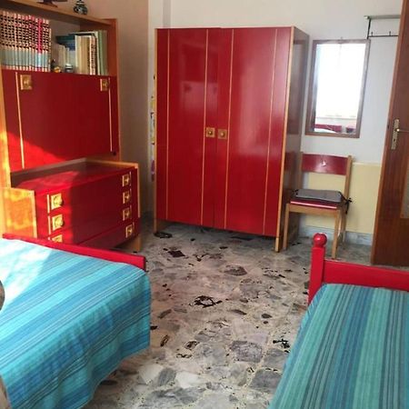 Apartmán A Due Passi Dal Mare Vallecrosia Exteriér fotografie