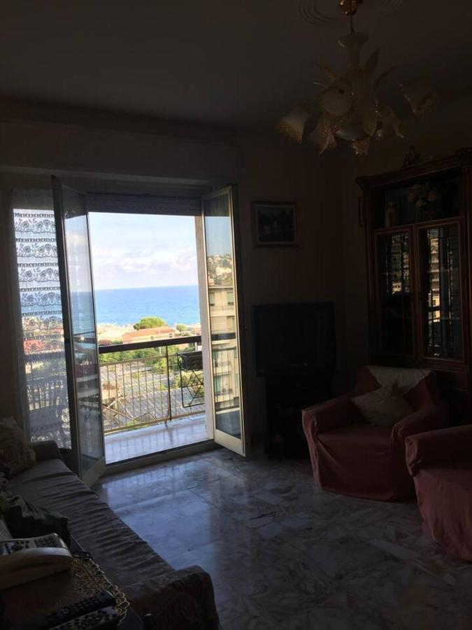 Apartmán A Due Passi Dal Mare Vallecrosia Exteriér fotografie